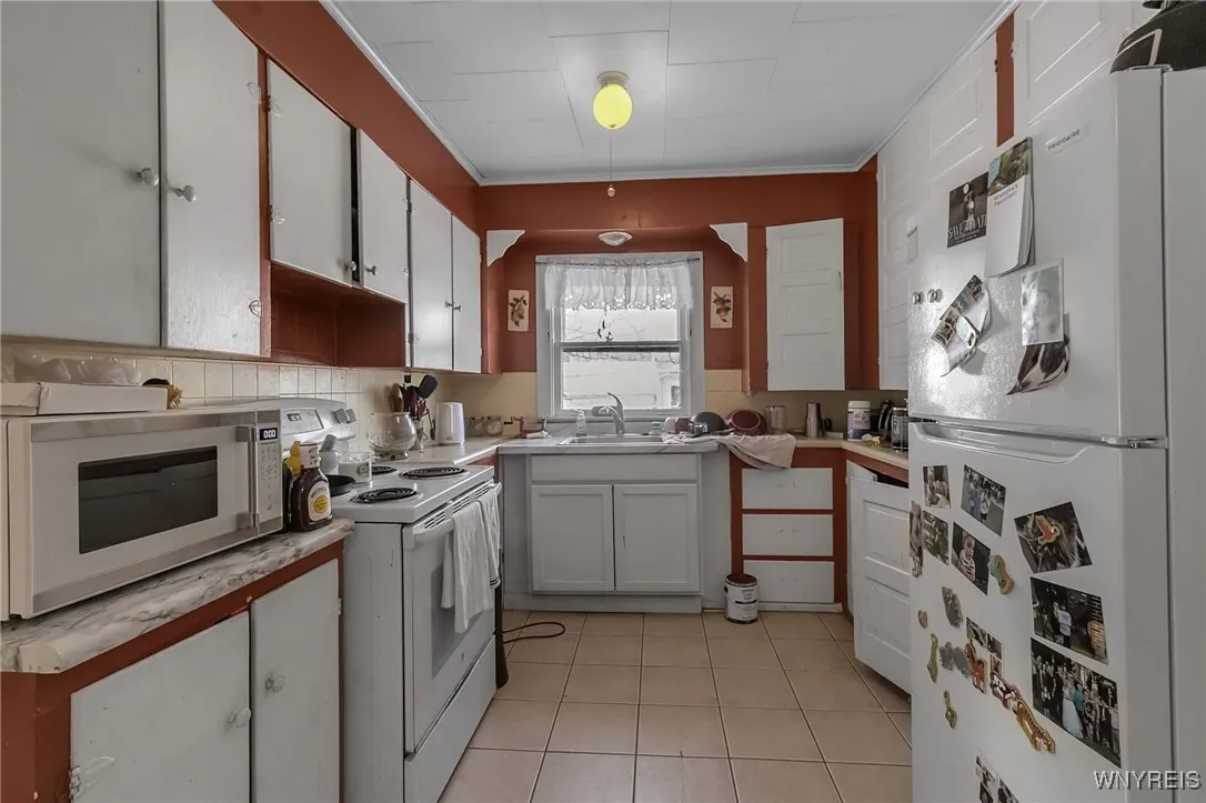 5546 Avon E Avon Road, Avon, New York 14414, Avon, New York 14414, 3 Bedrooms Bedrooms, ,2 BathroomsBathrooms,Residential,Closed,5546 Avon E Avon Road, Avon, New York 14414,0,B1586533 5546 Avon E Avon Road, Avon, New York 14414, Avon, New York 14414, 3 Bedrooms Bedrooms, ,2 BathroomsBathrooms,Residential,Closed,5546 Avon E Avon Road, Avon, New York 14414,0,B1586533