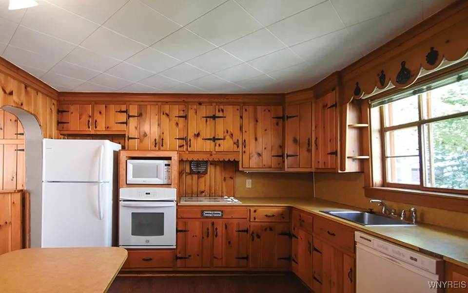 49 Jefferson Street, Ellicottville, New York 14731, Ellicottville, New York 14731, 3 Bedrooms Bedrooms, 7 Rooms Rooms,2 BathroomsBathrooms,Residential,For Sale,49 Jefferson Street, Ellicottville, New York 14731,B1586866