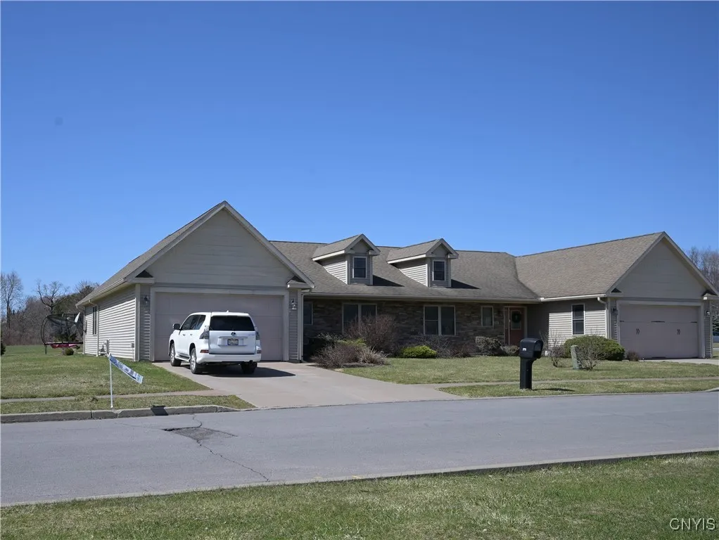 1771 Independence, Utica, New York 13502, Utica, New York 13502, 3 Bedrooms Bedrooms, 6 Rooms Rooms,2 BathroomsBathrooms,Residential,For Sale,1771 Independence, Utica, New York 13502,0,S1586288