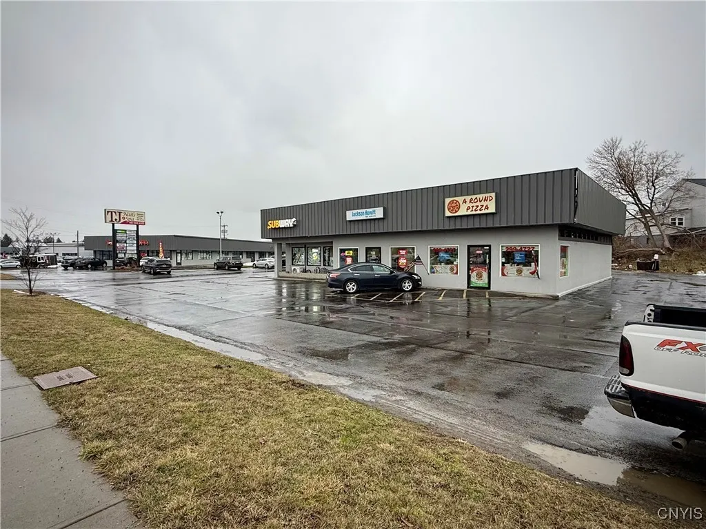 3917-3929 Route 281, Cortland, New York 13045, Cortland, New York 13045, ,Commercial Lease,For Rent,3917-3929 Route 281, Cortland, New York 13045,S1587160