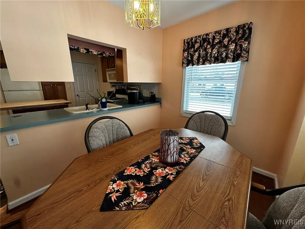 521 Witmer Road, North Tonawanda, New York 14120, North Tonawanda, New York 14120, 3 Bedrooms Bedrooms, 6 Rooms Rooms,1 BathroomBathrooms,Residential,Closed,521 Witmer Road, North Tonawanda, New York 14120,0,B1587114