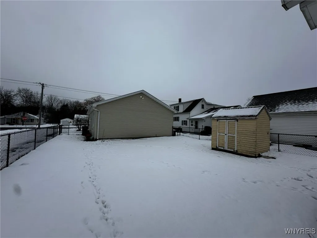 521 Witmer Road, North Tonawanda, New York 14120, North Tonawanda, New York 14120, 3 Bedrooms Bedrooms, 6 Rooms Rooms,1 BathroomBathrooms,Residential,Closed,521 Witmer Road, North Tonawanda, New York 14120,0,B1587114