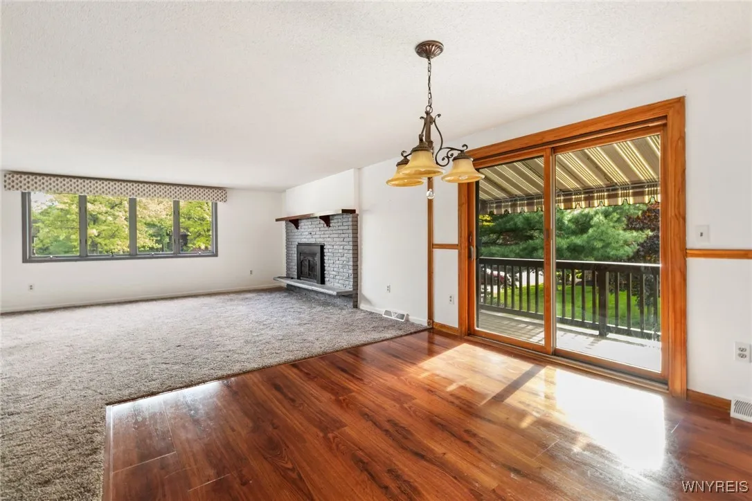 5293e Chestnut Ridge Road E, Orchard Park, New Yor, Orchard Park, New York 14127, 2 Bedrooms Bedrooms, 6 Rooms Rooms,1 BathroomBathrooms,Residential,Closed,5293e Chestnut Ridge Road E, Orchard Park, New Yor,0,B1587239