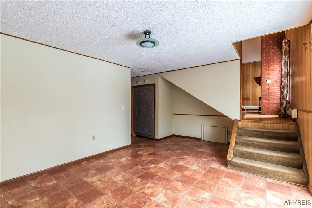 206 Hillcrest Dr, Amherst, New York 14226, Amherst, New York 14226, 4 Bedrooms Bedrooms, 10 Rooms Rooms,2 BathroomsBathrooms,Residential,Closed,206 Hillcrest Dr, Amherst, New York 14226,0,B1587269