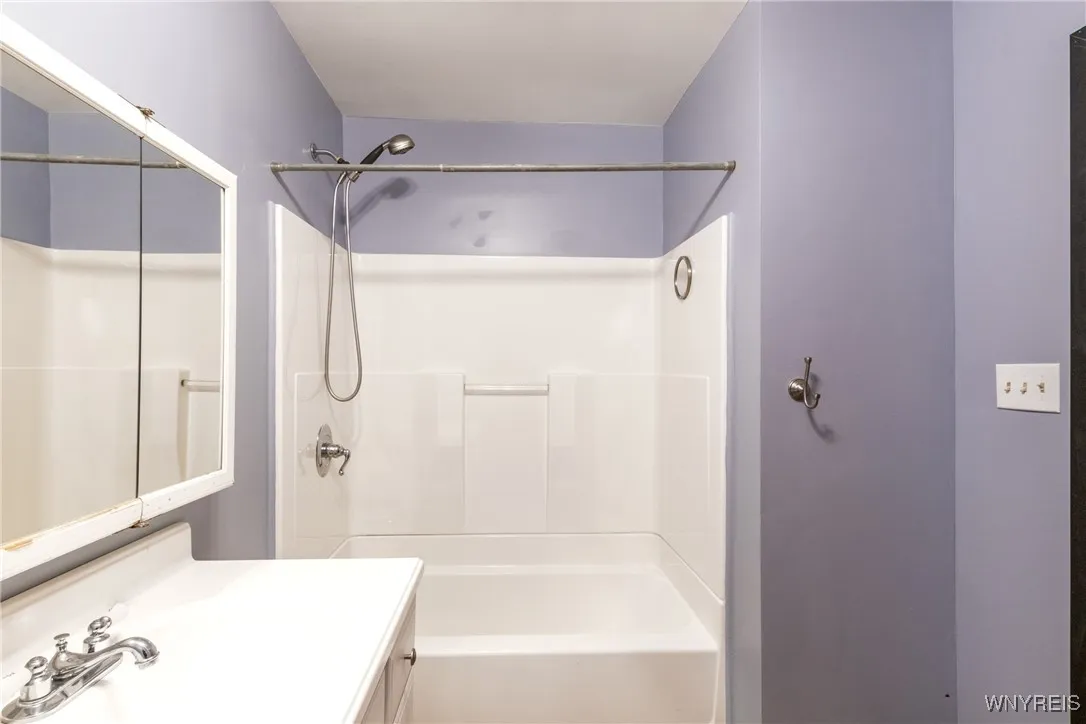 206 Hillcrest Dr, Amherst, New York 14226, Amherst, New York 14226, 4 Bedrooms Bedrooms, 10 Rooms Rooms,2 BathroomsBathrooms,Residential,Closed,206 Hillcrest Dr, Amherst, New York 14226,0,B1587269