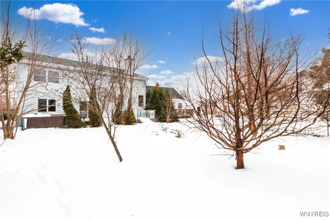 206 Hillcrest Dr, Amherst, New York 14226, Amherst, New York 14226, 4 Bedrooms Bedrooms, 10 Rooms Rooms,2 BathroomsBathrooms,Residential,Closed,206 Hillcrest Dr, Amherst, New York 14226,0,B1587269