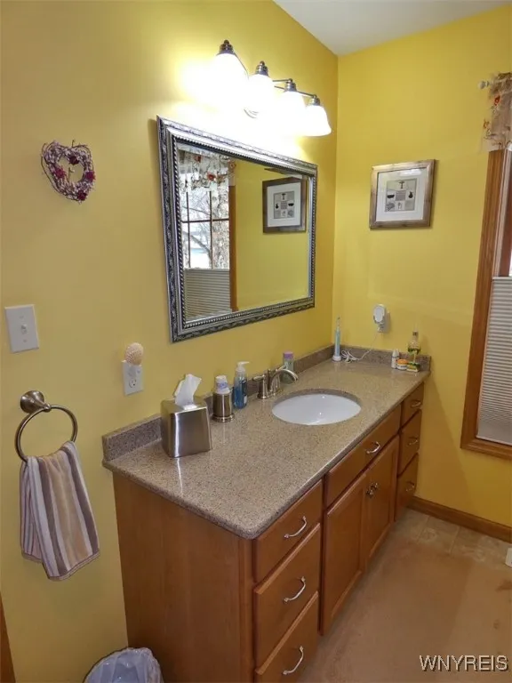 4269 Meadowbrook Parkway, Hamburg, New York 14219, Hamburg, New York 14219, 3 Bedrooms Bedrooms, 11 Rooms Rooms,2 BathroomsBathrooms,Residential,Closed,4269 Meadowbrook Parkway, Hamburg, New York 14219,0,B1587295