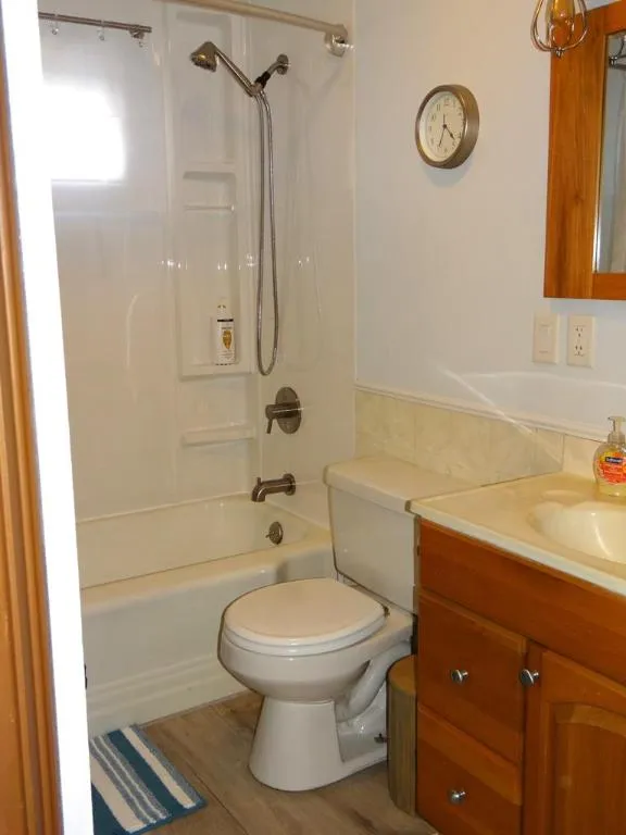 27 Orchard Park Road, Southport, New York 14871, Southport, New York 14871, 2 Bedrooms Bedrooms, 5 Rooms Rooms,1 BathroomBathrooms,Residential,Closed,27 Orchard Park Road, Southport, New York 14871,0,EC278447