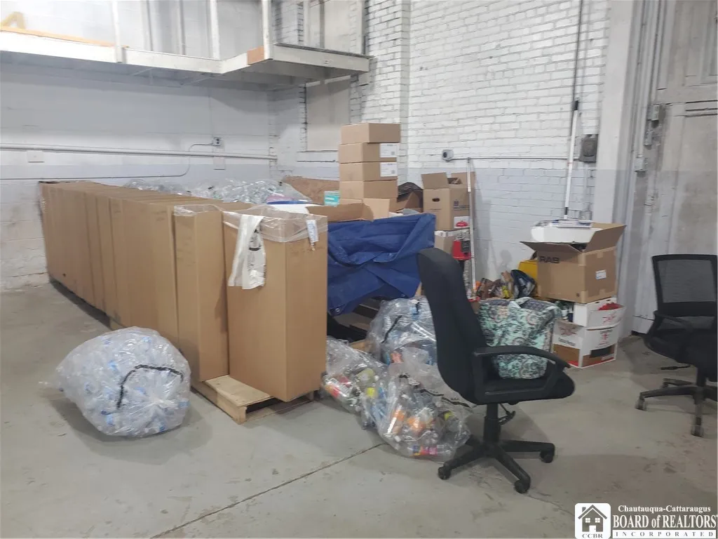 712 Monroe Street, Jamestown, New York 14701, Jamestown, New York 14701, ,Commercial Sale,For Sale,712 Monroe Street, Jamestown, New York 14701,0,R1587115