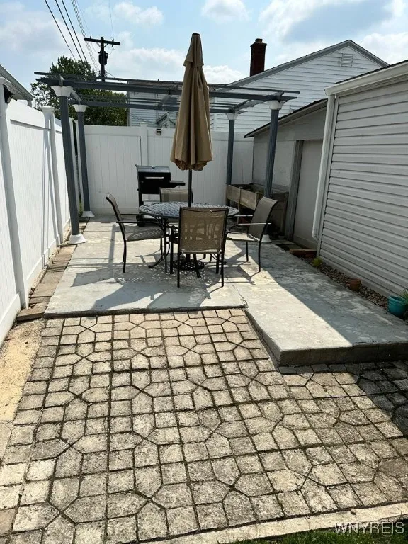 277 Ferndale Avenue, Tonawanda-town, New York 1421, Tonawanda, New York 14217, 4 Bedrooms Bedrooms, 7 Rooms Rooms,2 BathroomsBathrooms,Residential,Closed,277 Ferndale Avenue, Tonawanda-town, New York 1421,0,B1586691