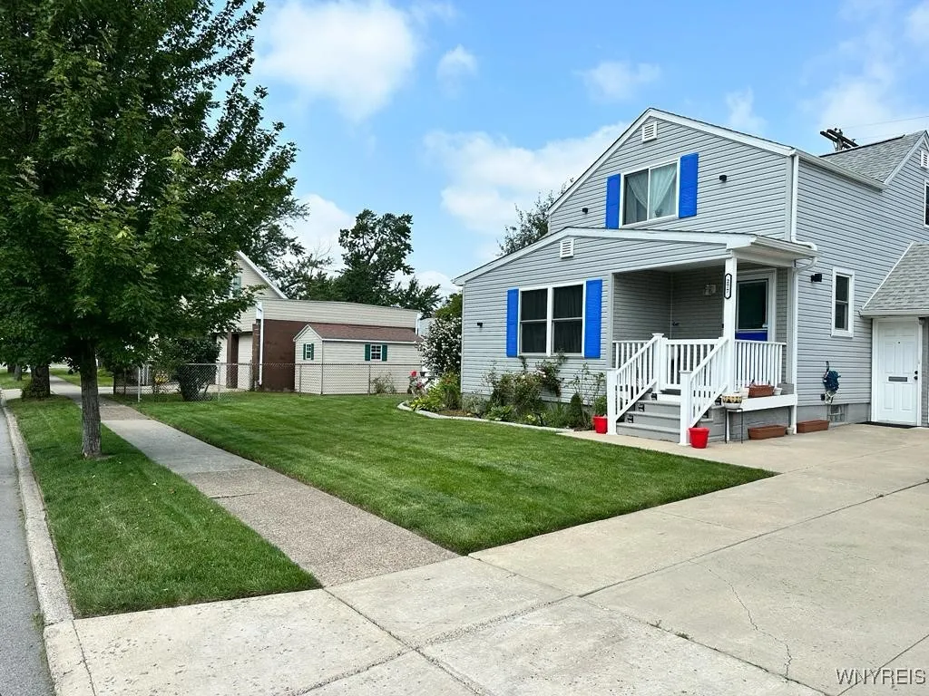 277 Ferndale Avenue, Tonawanda-town, New York 1421, Tonawanda, New York 14217, 4 Bedrooms Bedrooms, 7 Rooms Rooms,2 BathroomsBathrooms,Residential,Closed,277 Ferndale Avenue, Tonawanda-town, New York 1421,0,B1586691