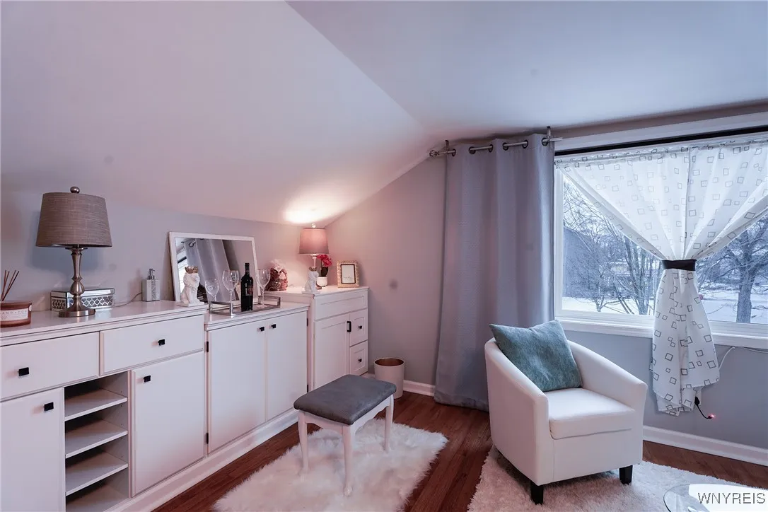 277 Ferndale Avenue, Tonawanda-town, New York 1421, Tonawanda, New York 14217, 4 Bedrooms Bedrooms, 7 Rooms Rooms,2 BathroomsBathrooms,Residential,Closed,277 Ferndale Avenue, Tonawanda-town, New York 1421,0,B1586691