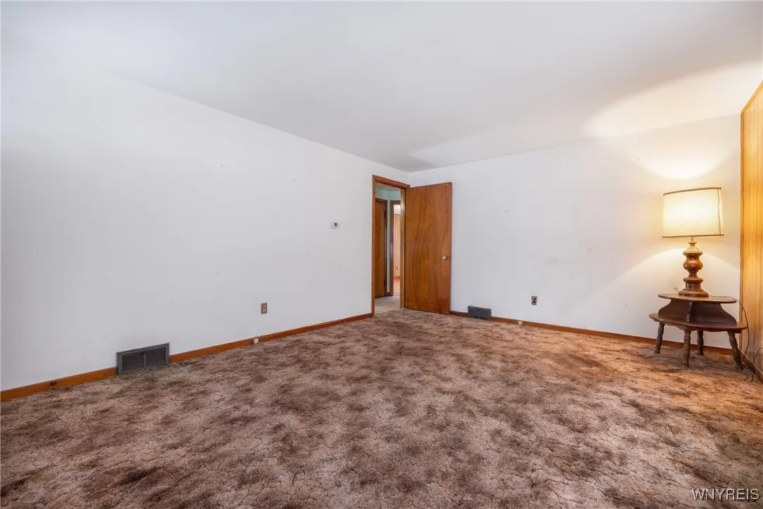 287 Fenton Street, Buffalo, New York 14206, Buffalo, New York 14206, 4 Bedrooms Bedrooms, 7 Rooms Rooms,1 BathroomBathrooms,Residential,Closed,287 Fenton Street, Buffalo, New York 14206,0,B1587327