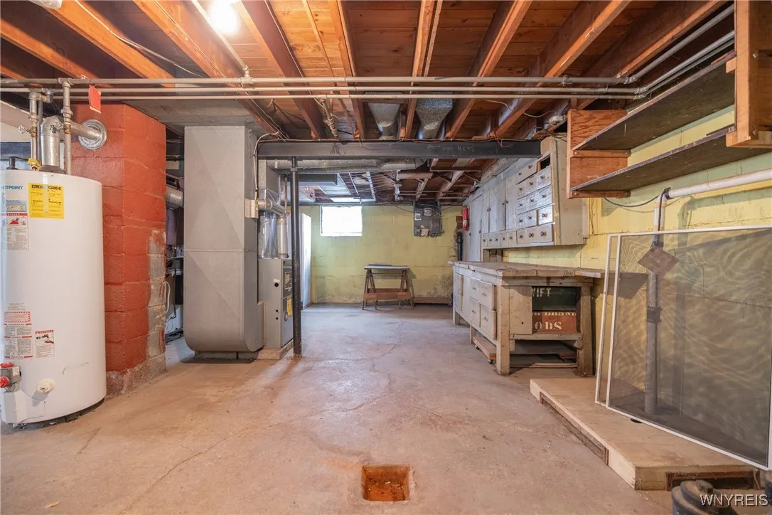 287 Fenton Street, Buffalo, New York 14206, Buffalo, New York 14206, 4 Bedrooms Bedrooms, 7 Rooms Rooms,1 BathroomBathrooms,Residential,Closed,287 Fenton Street, Buffalo, New York 14206,0,B1587327