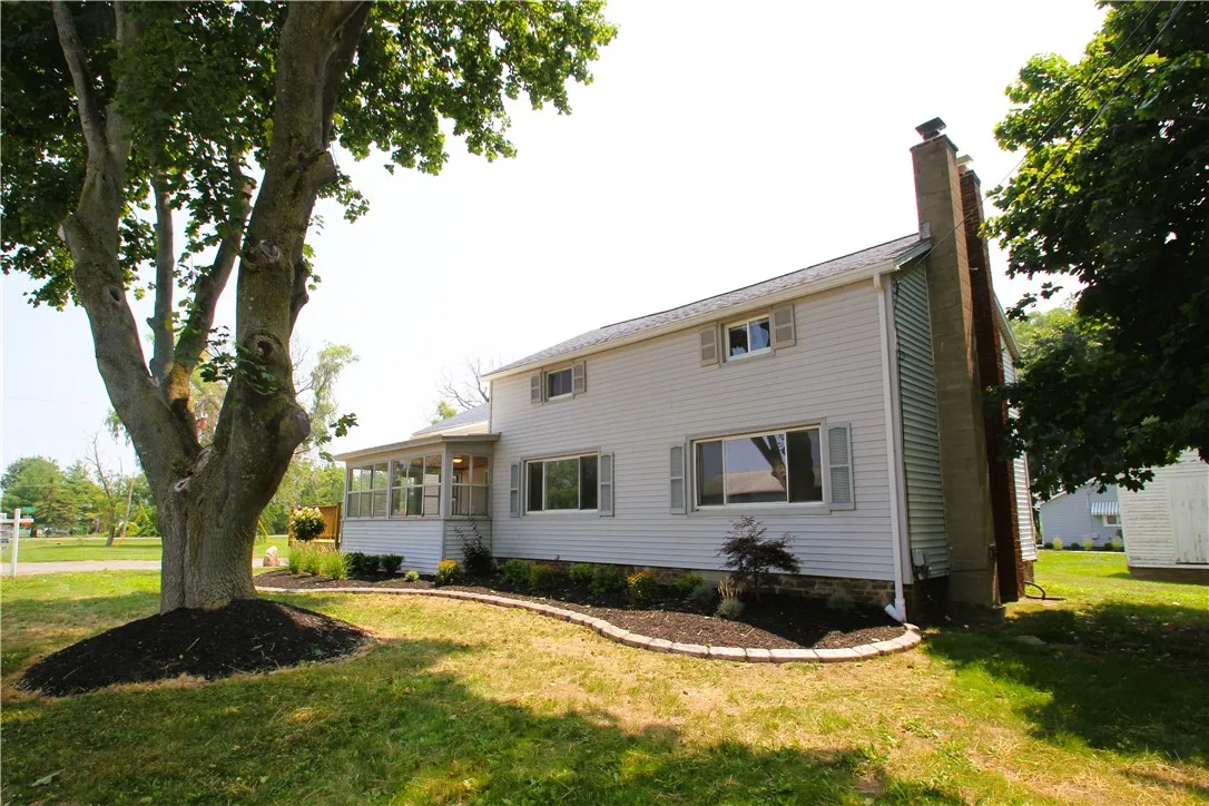 829 Moscow Road Road, Hamlin, New York 14464, Hamlin, New York 14464, 4 Bedrooms Bedrooms, 8 Rooms Rooms,2 BathroomsBathrooms,Residential Lease,For Rent,829 Moscow Road Road, Hamlin, New York 14464,R1587471