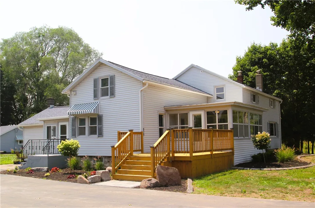 829 Moscow Road Road, Hamlin, New York 14464, Hamlin, New York 14464, 4 Bedrooms Bedrooms, 8 Rooms Rooms,2 BathroomsBathrooms,Residential Lease,For Rent,829 Moscow Road Road, Hamlin, New York 14464,R1587471