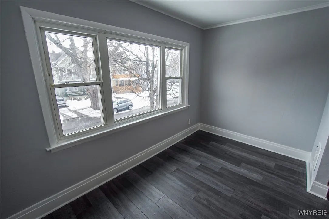 368 Cumberland Avenue, Buffalo, New York 14220, Buffalo, New York 14220, 6 Bedrooms Bedrooms, ,2 BathroomsBathrooms,Residential,Closed,368 Cumberland Avenue, Buffalo, New York 14220,0,B1587027