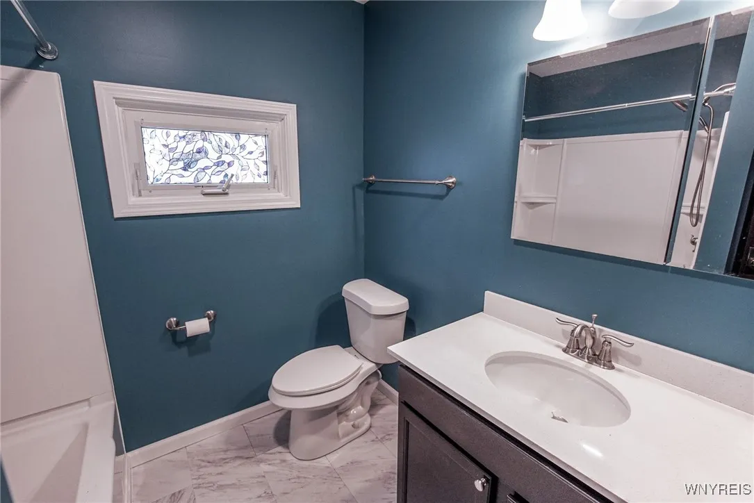 368 Cumberland Avenue, Buffalo, New York 14220, Buffalo, New York 14220, 6 Bedrooms Bedrooms, ,2 BathroomsBathrooms,Residential,Closed,368 Cumberland Avenue, Buffalo, New York 14220,0,B1587027