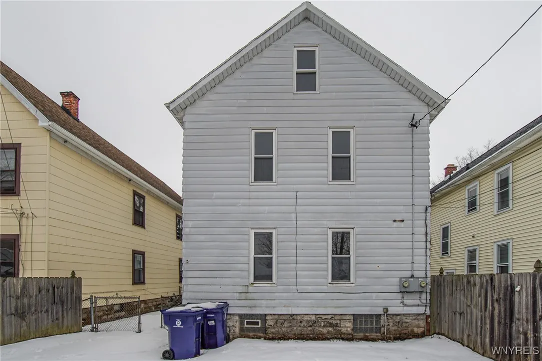 368 Cumberland Avenue, Buffalo, New York 14220, Buffalo, New York 14220, 6 Bedrooms Bedrooms, ,2 BathroomsBathrooms,Residential,Closed,368 Cumberland Avenue, Buffalo, New York 14220,0,B1587027