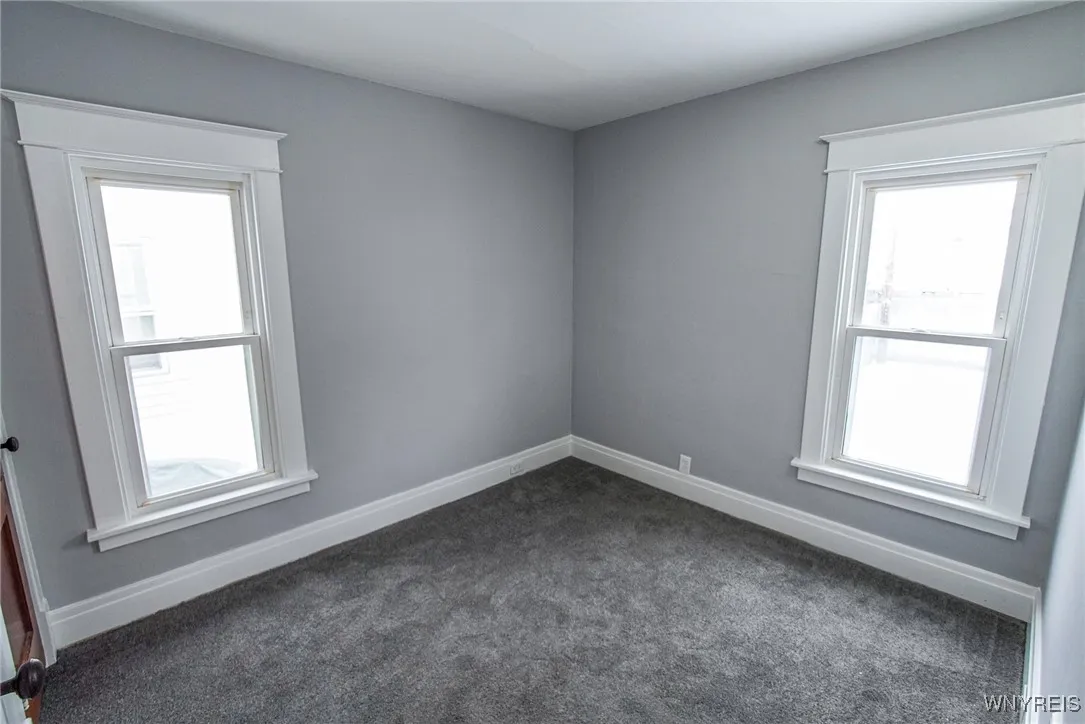 368 Cumberland Avenue, Buffalo, New York 14220, Buffalo, New York 14220, 6 Bedrooms Bedrooms, ,2 BathroomsBathrooms,Residential,Closed,368 Cumberland Avenue, Buffalo, New York 14220,0,B1587027