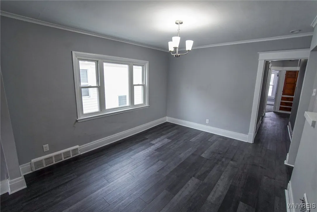 368 Cumberland Avenue, Buffalo, New York 14220, Buffalo, New York 14220, 6 Bedrooms Bedrooms, ,2 BathroomsBathrooms,Residential,Closed,368 Cumberland Avenue, Buffalo, New York 14220,0,B1587027
