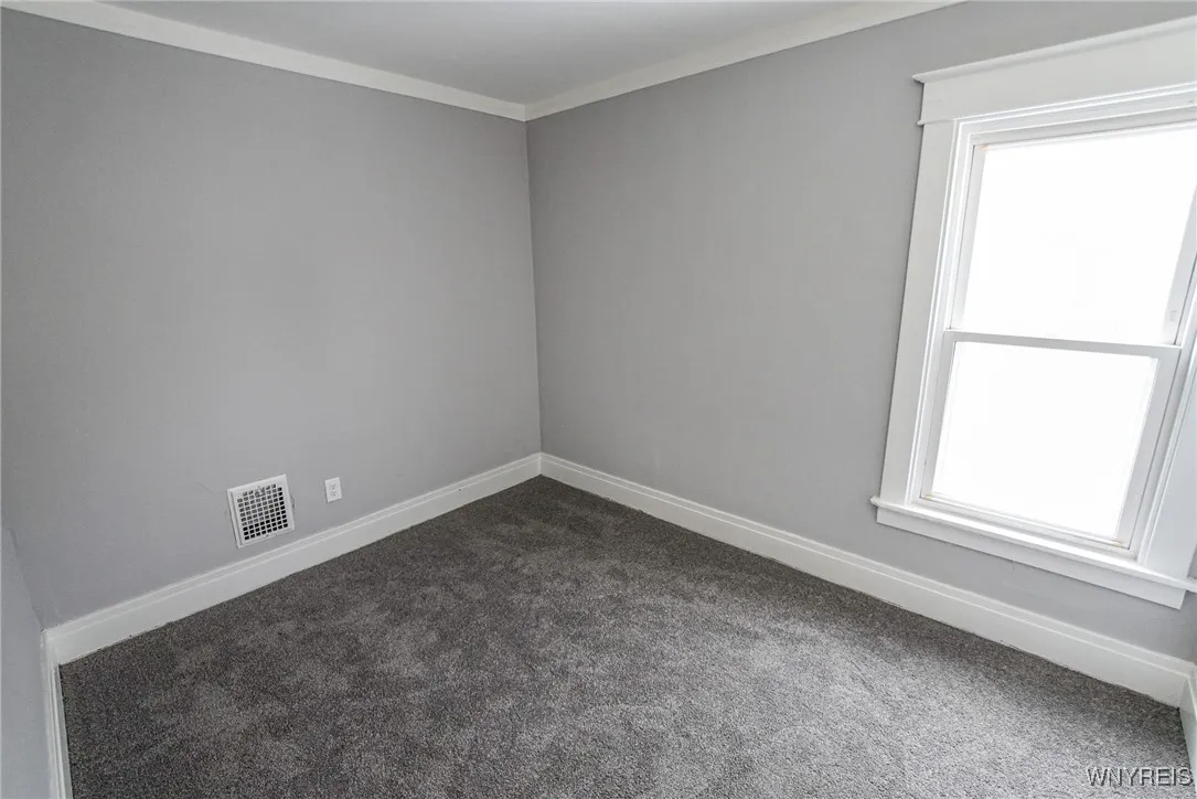 368 Cumberland Avenue, Buffalo, New York 14220, Buffalo, New York 14220, 6 Bedrooms Bedrooms, ,2 BathroomsBathrooms,Residential,Closed,368 Cumberland Avenue, Buffalo, New York 14220,0,B1587027