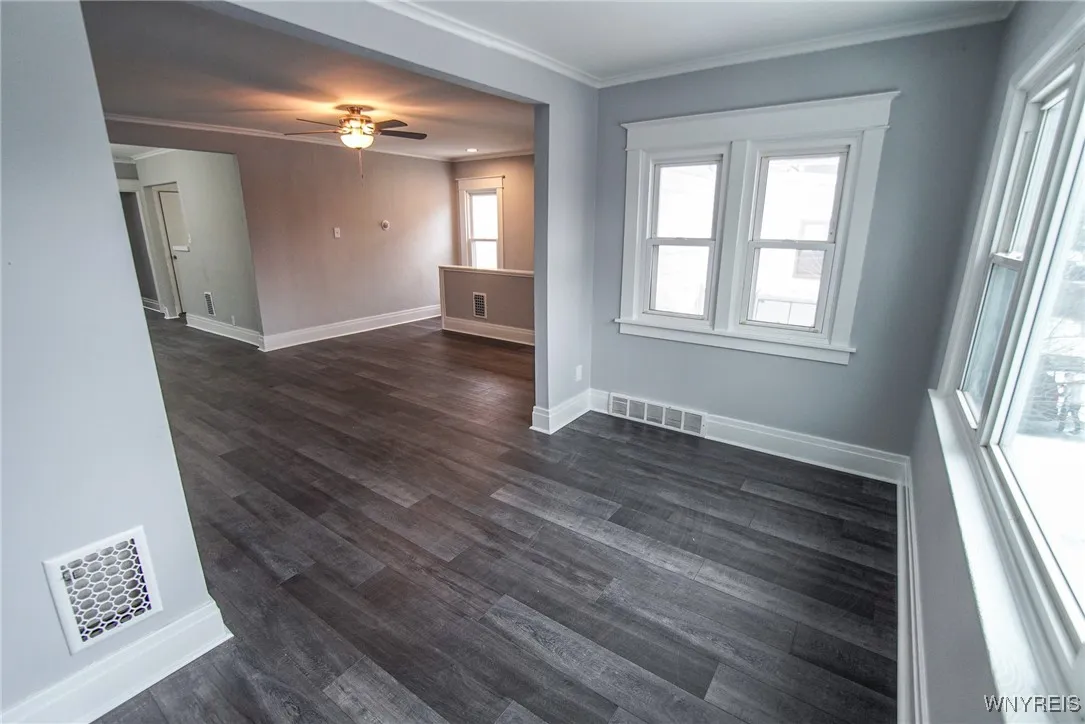 368 Cumberland Avenue, Buffalo, New York 14220, Buffalo, New York 14220, 6 Bedrooms Bedrooms, ,2 BathroomsBathrooms,Residential,Closed,368 Cumberland Avenue, Buffalo, New York 14220,0,B1587027