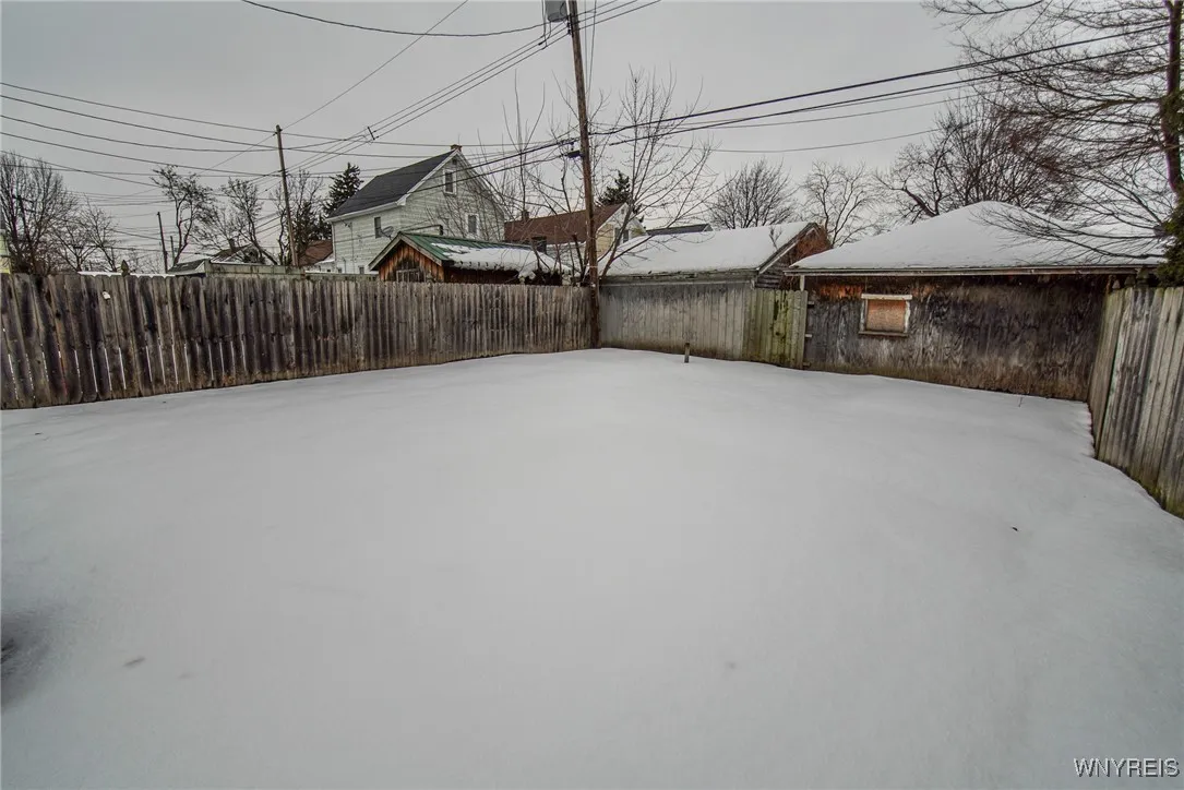 368 Cumberland Avenue, Buffalo, New York 14220, Buffalo, New York 14220, 6 Bedrooms Bedrooms, ,2 BathroomsBathrooms,Residential,Closed,368 Cumberland Avenue, Buffalo, New York 14220,0,B1587027