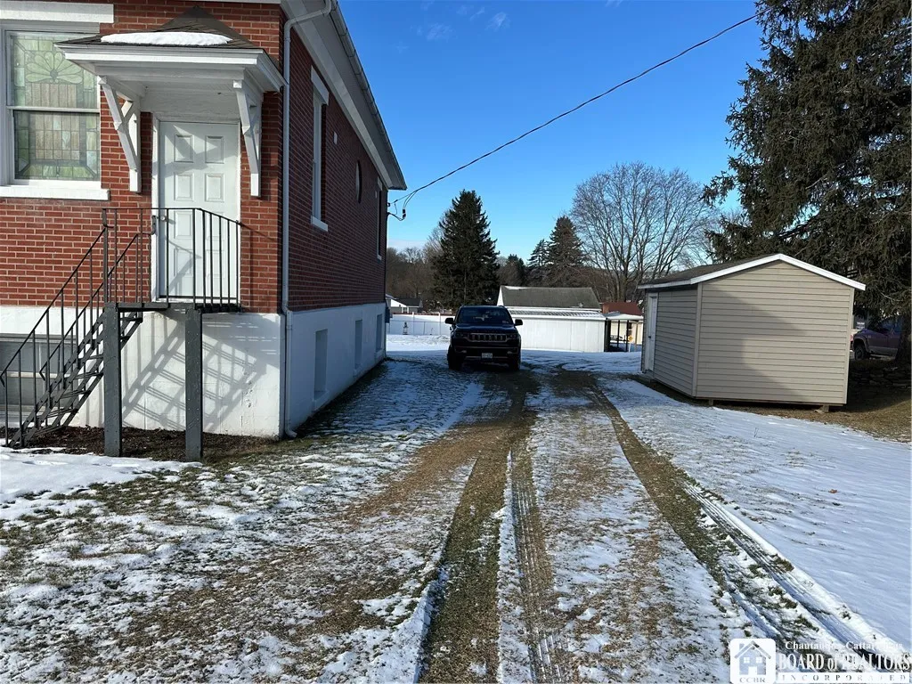 1 West Avenue, Hornellsville, New York 14807, Hornellsville, New York 14807, 8 Rooms Rooms,Residential,For Sale,1 West Avenue, Hornellsville, New York 14807,0,R1586097