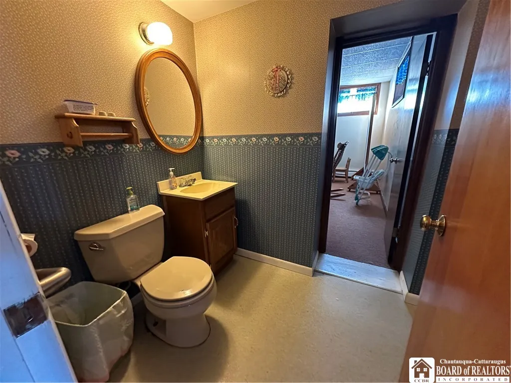 1 West Avenue, Hornellsville, New York 14807, Hornellsville, New York 14807, 8 Rooms Rooms,Residential,For Sale,1 West Avenue, Hornellsville, New York 14807,0,R1586097