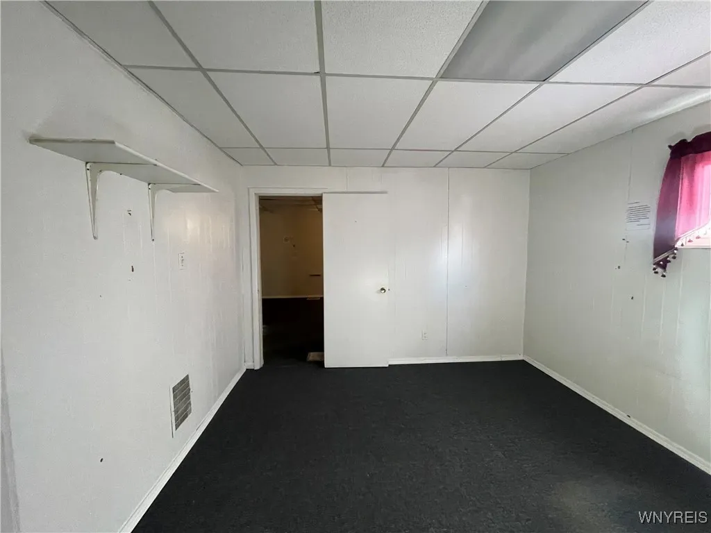 1141 Kensington Avenue, Buffalo, New York 14215, Buffalo, New York 14215, 6 Rooms Rooms,Commercial Sale,Closed,1141 Kensington Avenue, Buffalo, New York 14215,0,B1587100