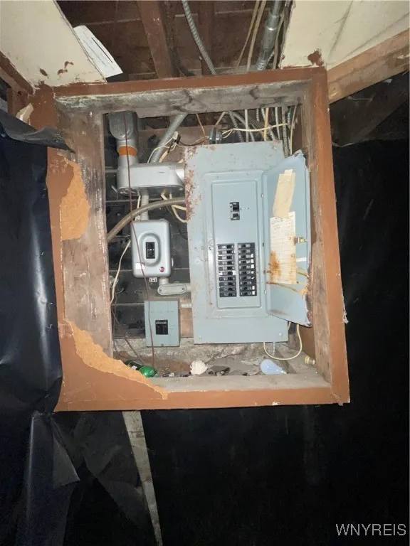 1141 Kensington Avenue, Buffalo, New York 14215, Buffalo, New York 14215, 6 Rooms Rooms,Commercial Sale,Closed,1141 Kensington Avenue, Buffalo, New York 14215,0,B1587100