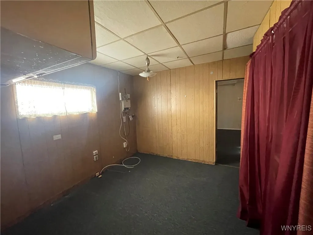 1141 Kensington Avenue, Buffalo, New York 14215, Buffalo, New York 14215, 6 Rooms Rooms,Commercial Sale,Closed,1141 Kensington Avenue, Buffalo, New York 14215,0,B1587100