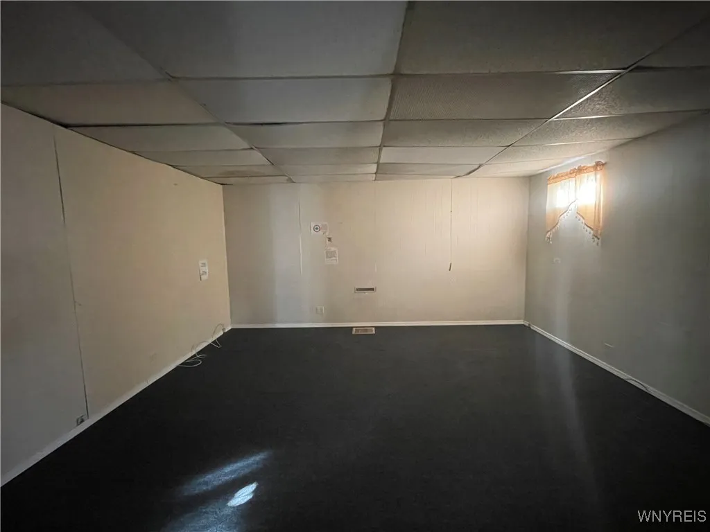 1141 Kensington Avenue, Buffalo, New York 14215, Buffalo, New York 14215, 6 Rooms Rooms,Commercial Sale,Closed,1141 Kensington Avenue, Buffalo, New York 14215,0,B1587100