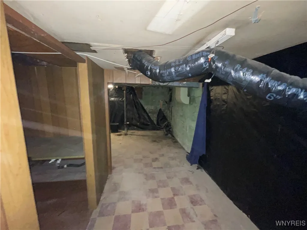 1141 Kensington Avenue, Buffalo, New York 14215, Buffalo, New York 14215, 6 Rooms Rooms,Commercial Sale,Closed,1141 Kensington Avenue, Buffalo, New York 14215,0,B1587100