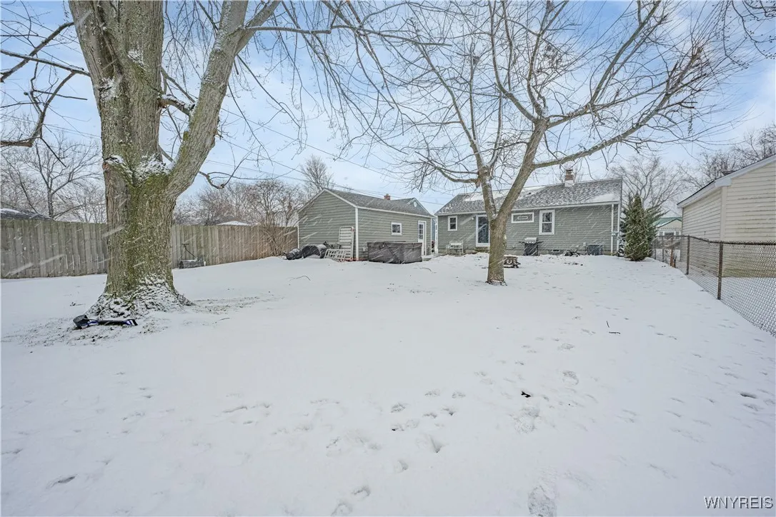 442 Orchard Drive, Tonawanda-town, New York 14223, Tonawanda, New York 14223, 3 Bedrooms Bedrooms, 5 Rooms Rooms,1 BathroomBathrooms,Residential,Closed,442 Orchard Drive, Tonawanda-town, New York 14223,0,B1586985