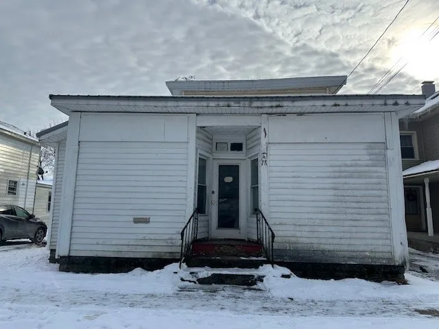 78 Wall Street, Auburn, New York 13021, Auburn, New York 13021, 5 Bedrooms Bedrooms, ,2 BathroomsBathrooms,Residential,For Sale,78 Wall Street, Auburn, New York 13021,0,R1583317