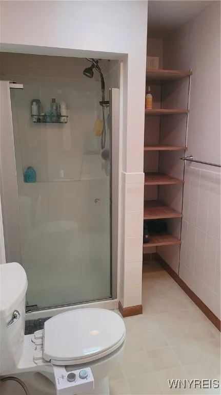 5841 Lakecrest Drive, Hamburg, New York 14085, Hamburg, New York 14085, 3 Bedrooms Bedrooms, 5 Rooms Rooms,2 BathroomsBathrooms,Residential Lease,Closed,5841 Lakecrest Drive, Hamburg, New York 14085,0,B1587575