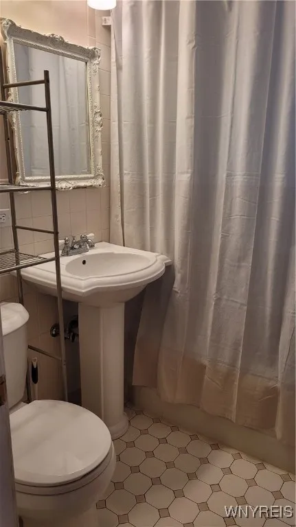 5841 Lakecrest Drive, Hamburg, New York 14085, Hamburg, New York 14085, 3 Bedrooms Bedrooms, 5 Rooms Rooms,2 BathroomsBathrooms,Residential Lease,Closed,5841 Lakecrest Drive, Hamburg, New York 14085,0,B1587575