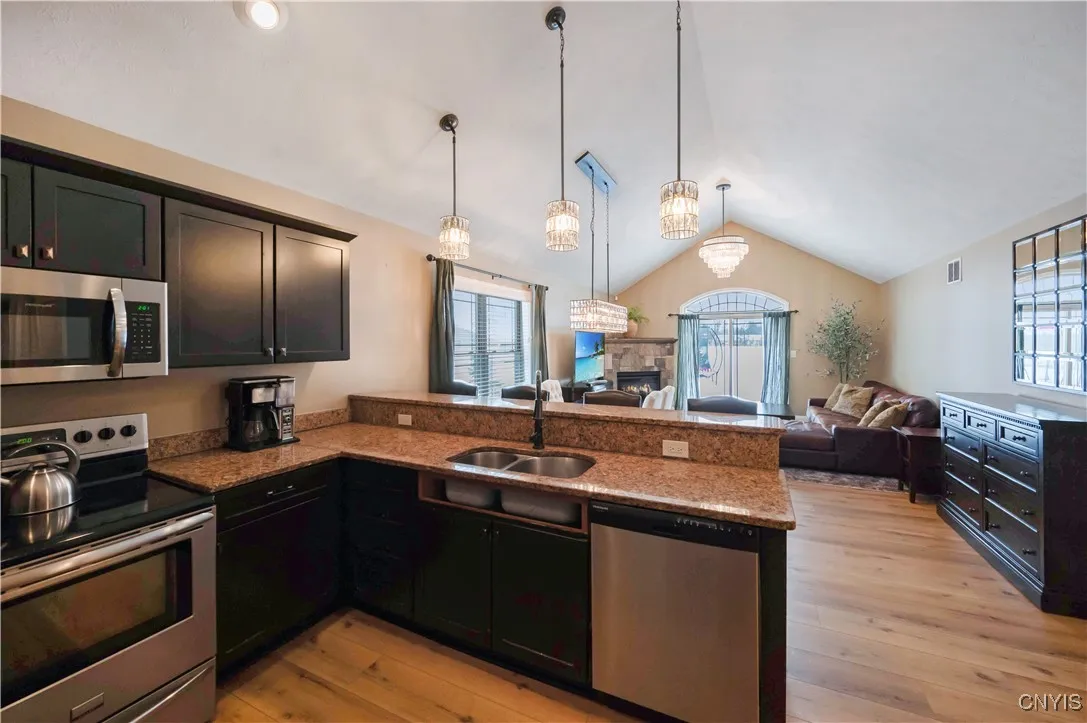 1771 Independence, Utica, New York 13502, Utica, New York 13502, 3 Bedrooms Bedrooms, 6 Rooms Rooms,2 BathroomsBathrooms,Residential,For Sale,1771 Independence, Utica, New York 13502,0,S1587586