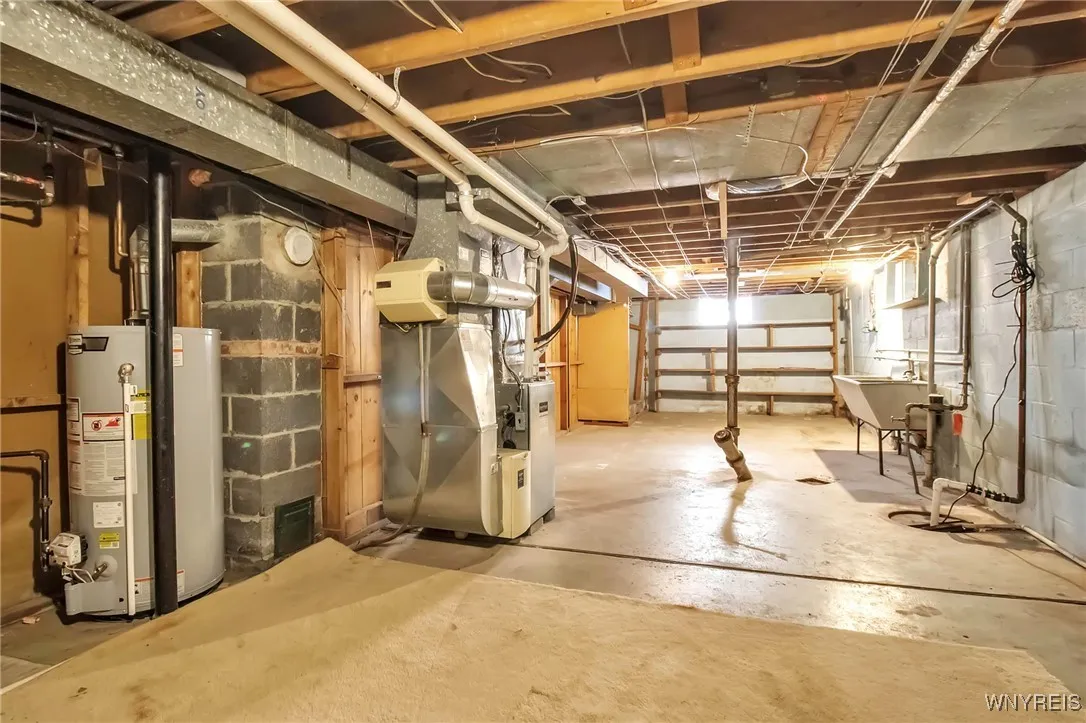 89 Pearce Drive, Amherst, New York 14226, Amherst, New York 14226, 2 Bedrooms Bedrooms, 5 Rooms Rooms,1 BathroomBathrooms,Residential Lease,Closed,89 Pearce Drive, Amherst, New York 14226,0,B1587593