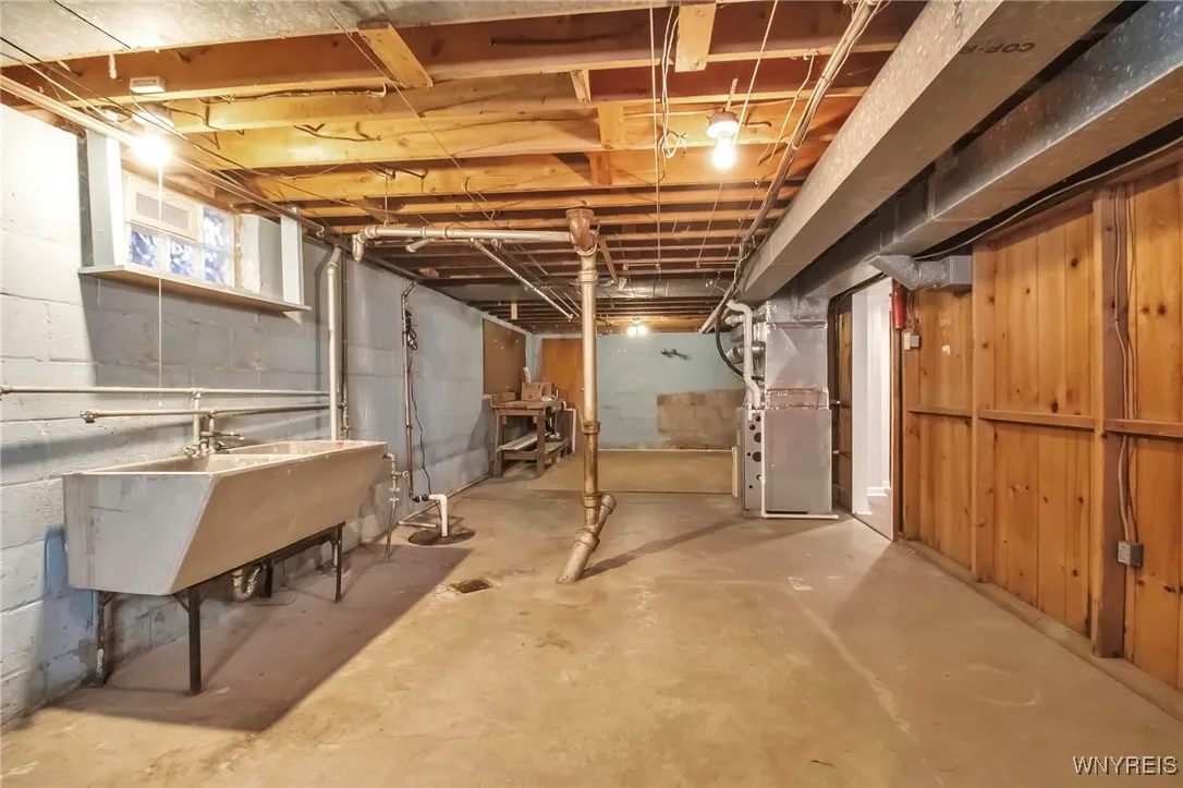 89 Pearce Drive, Amherst, New York 14226, Amherst, New York 14226, 2 Bedrooms Bedrooms, 5 Rooms Rooms,1 BathroomBathrooms,Residential Lease,Closed,89 Pearce Drive, Amherst, New York 14226,0,B1587593