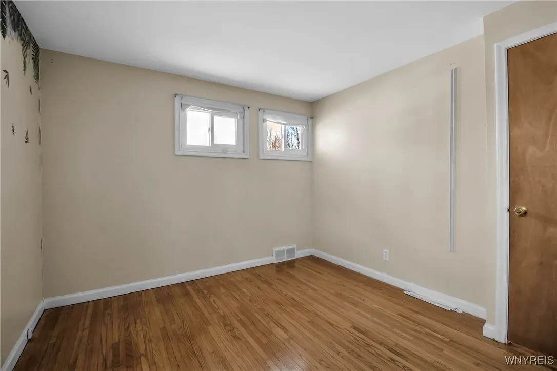 89 Pearce Drive, Amherst, New York 14226, Amherst, New York 14226, 2 Bedrooms Bedrooms, 5 Rooms Rooms,1 BathroomBathrooms,Residential Lease,Closed,89 Pearce Drive, Amherst, New York 14226,0,B1587593