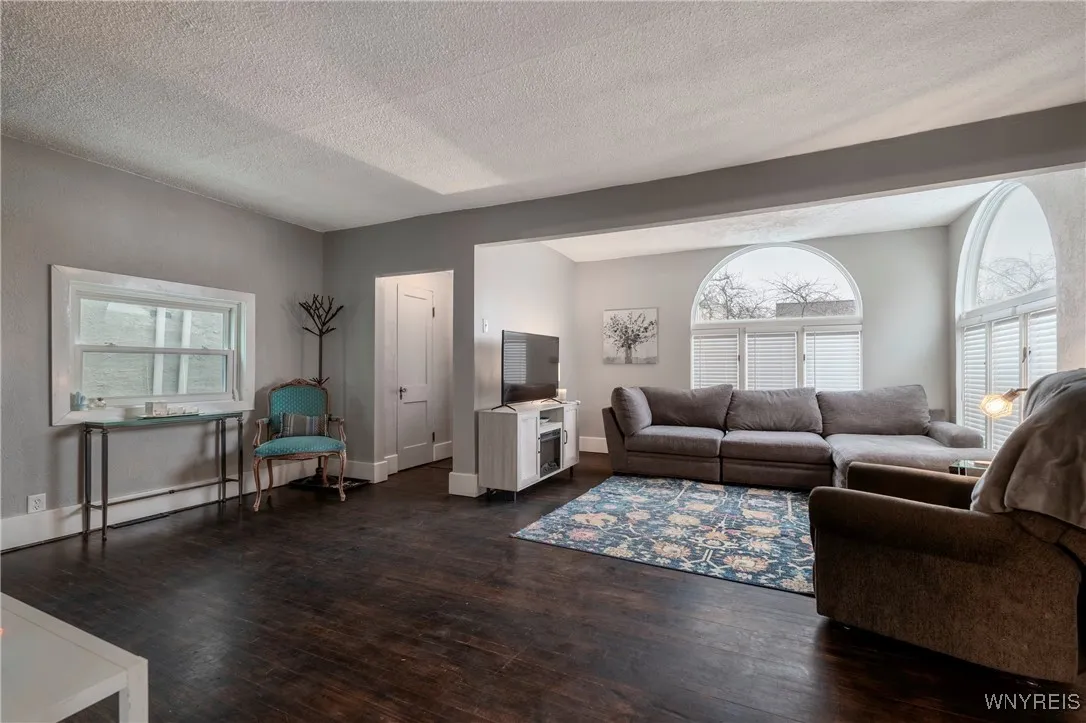 29 Linden Avenue, Tonawanda-town, New York 14217, Tonawanda, New York 14217, 3 Bedrooms Bedrooms, 6 Rooms Rooms,1 BathroomBathrooms,Residential,Closed,29 Linden Avenue, Tonawanda-town, New York 14217,0,B1587639