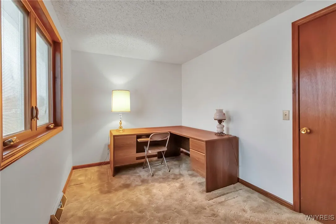 2167 Hobblebush Lane, Hamburg, New York 14085, Hamburg, New York 14085, 3 Bedrooms Bedrooms, 8 Rooms Rooms,1 BathroomBathrooms,Residential,Closed,2167 Hobblebush Lane, Hamburg, New York 14085,0,B1587448