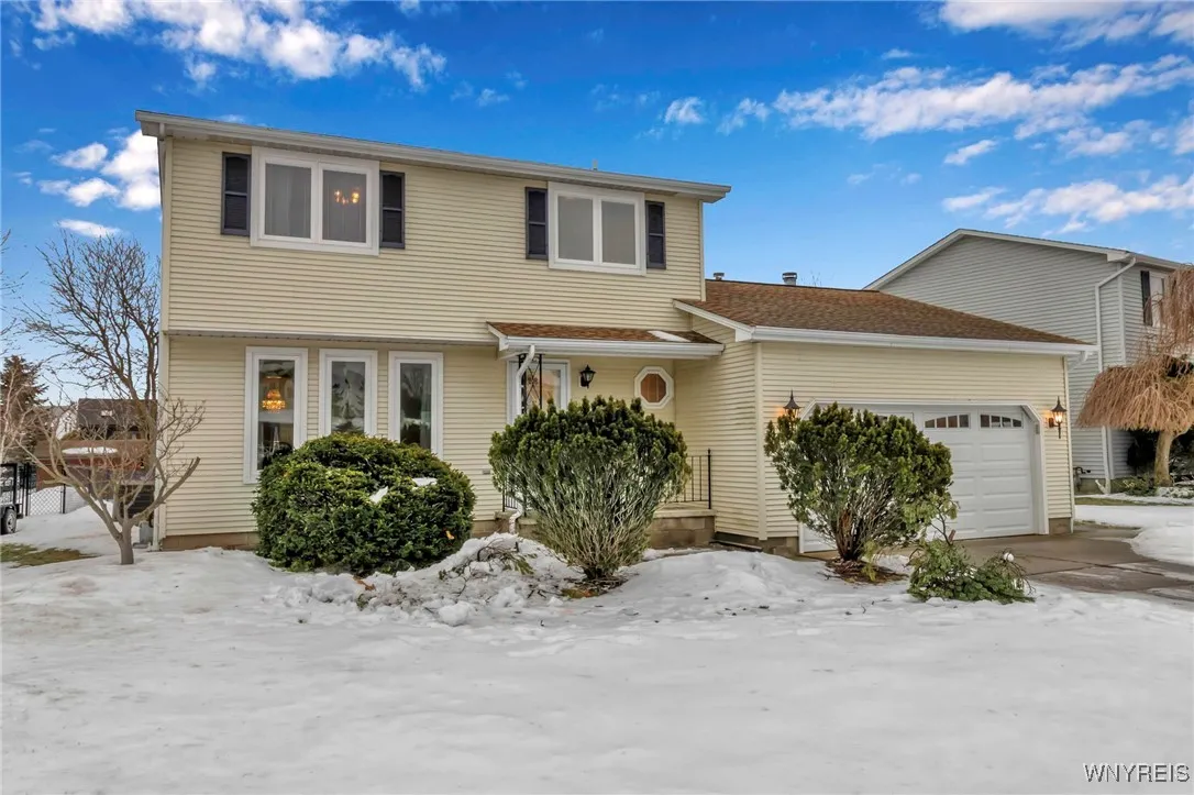 2167 Hobblebush Lane, Hamburg, New York 14085, Hamburg, New York 14085, 3 Bedrooms Bedrooms, 8 Rooms Rooms,1 BathroomBathrooms,Residential,Closed,2167 Hobblebush Lane, Hamburg, New York 14085,0,B1587448