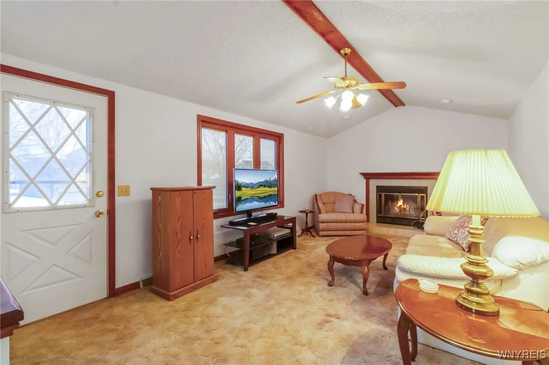 2167 Hobblebush Lane, Hamburg, New York 14085, Hamburg, New York 14085, 3 Bedrooms Bedrooms, 8 Rooms Rooms,1 BathroomBathrooms,Residential,Closed,2167 Hobblebush Lane, Hamburg, New York 14085,0,B1587448