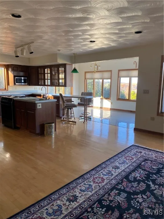 3765 Rockwell Road, Marcellus, New York 13108, Marcellus, New York 13108, 4 Bedrooms Bedrooms, 11 Rooms Rooms,3 BathroomsBathrooms,Residential,Closed,3765 Rockwell Road, Marcellus, New York 13108,0,S1587739