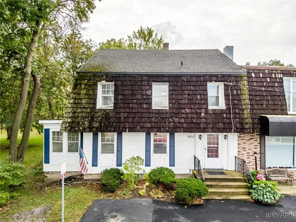 8511 Sheridan Drive 2, Clarence, New York 14221, Clarence, New York 14221, 2 Bedrooms Bedrooms, 4 Rooms Rooms,1 BathroomBathrooms,Residential Lease,Closed,8511 Sheridan Drive 2, Clarence, New York 14221,0,B1587811