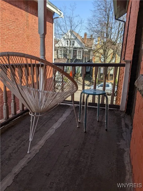 Private porch